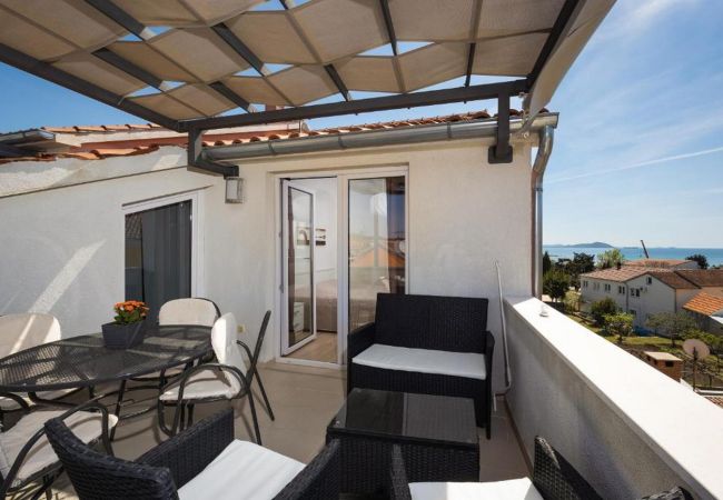 Ferienwohnung in Pakoštane - Bluemare - Ruby Ferienwohnung in Pakoštane - Bluemare - Ruby