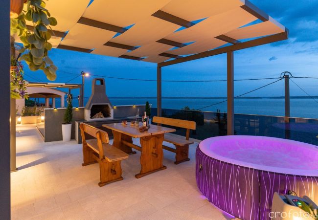 Ferienwohnung in Karlobag - Apartments Rina - Apartment mit einem Schlafzimmer und Meerblick A1 Ferienwohnung in Karlobag - Apartments Rina - Apartment mit einem Schlafzimmer und Meerblick A1