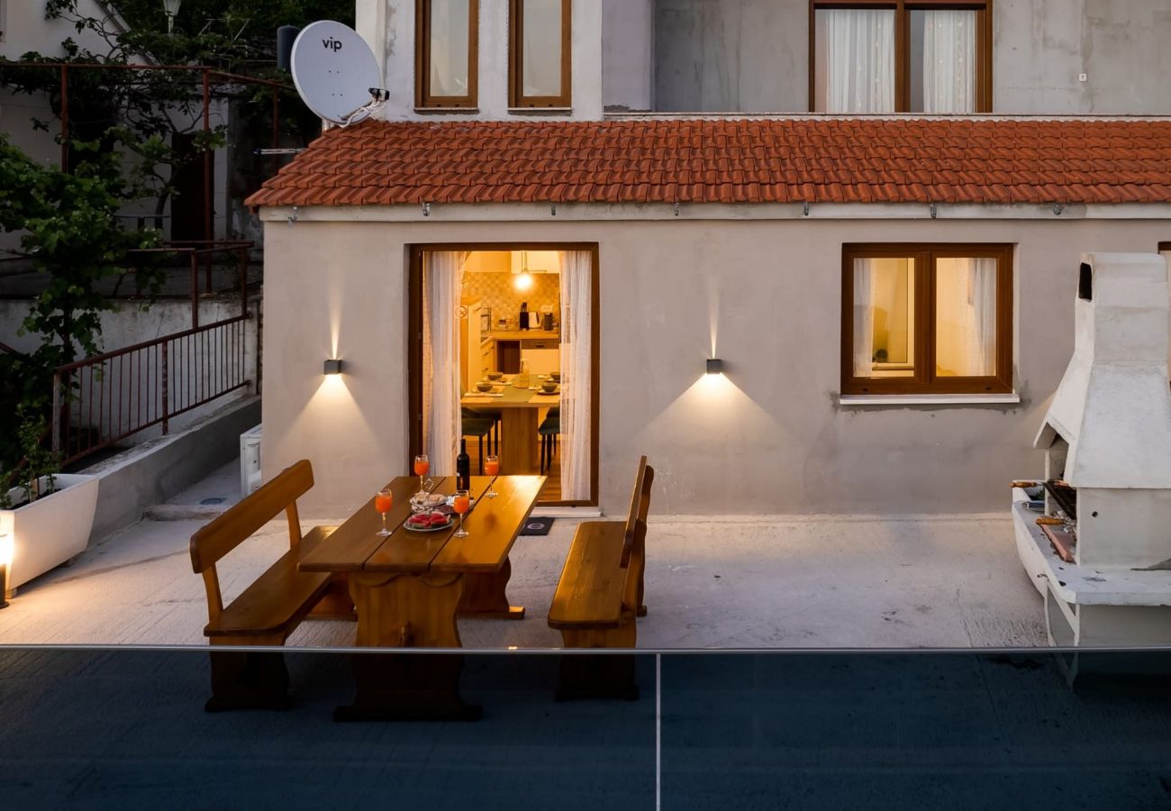 Ferienwohnung in Karlobag - Apartments Rina - Apartment mit einem Schlafzimmer und Meerblick A1