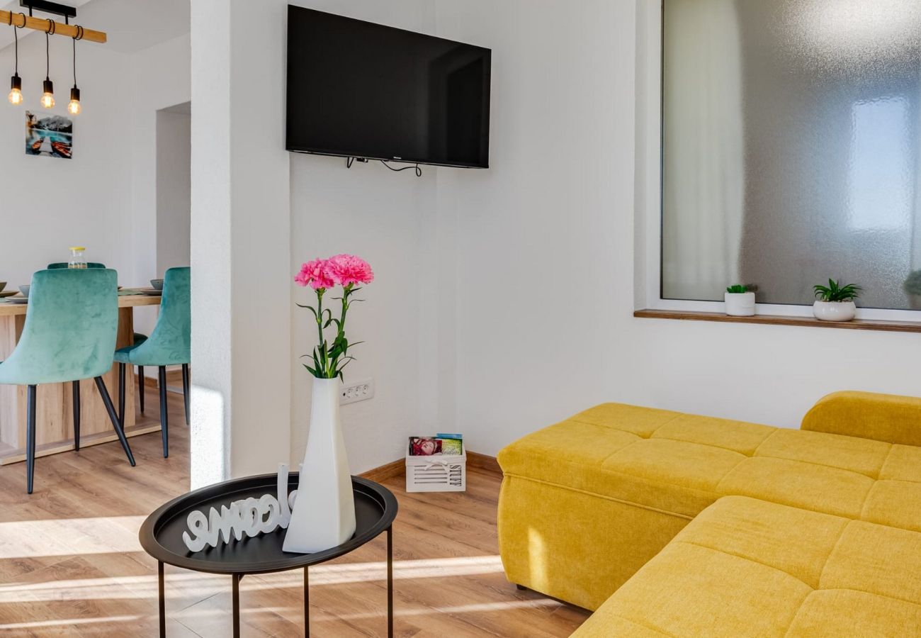 Ferienwohnung in Karlobag - Apartments Rina - Apartment mit einem Schlafzimmer und Meerblick A1