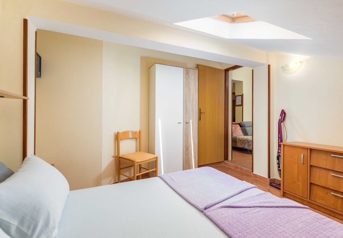 Ferienwohnung in Fažana - Wohnung in Fažana in Strandnähe