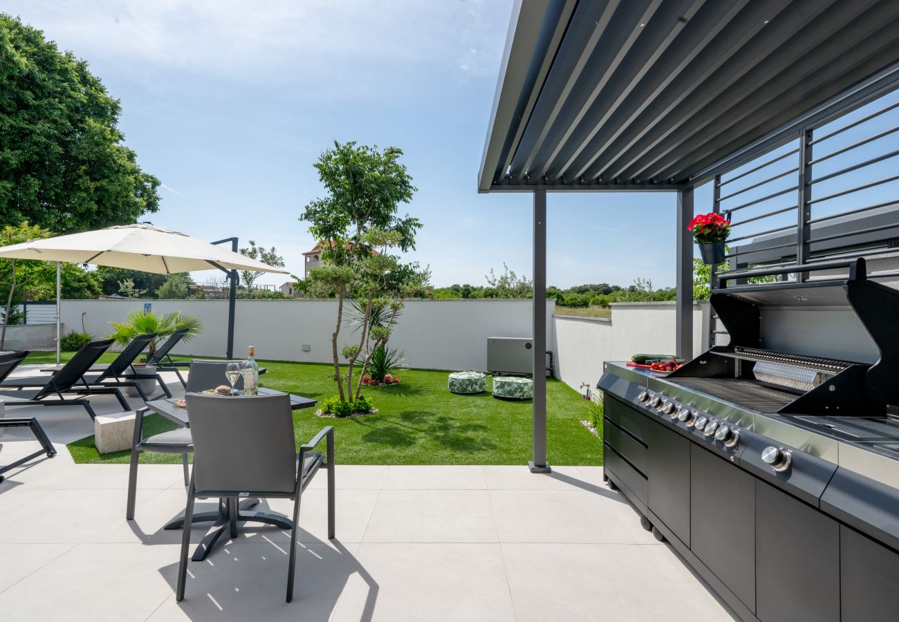 Villa in Štinjan - Villa Polaris - Luxuriöse Urlaubsoase