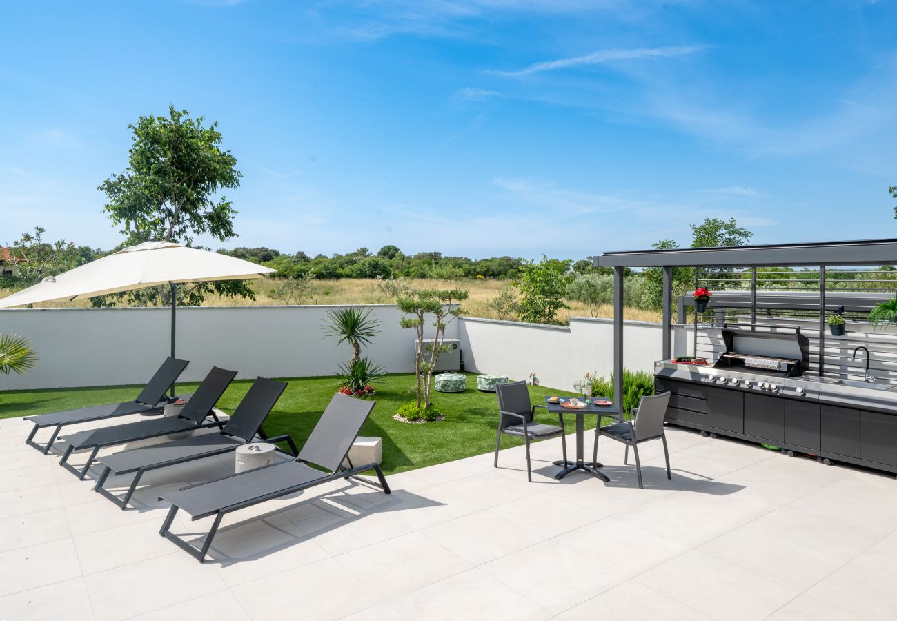 Villa in Štinjan - Villa Polaris - Luxuriöse Urlaubsoase