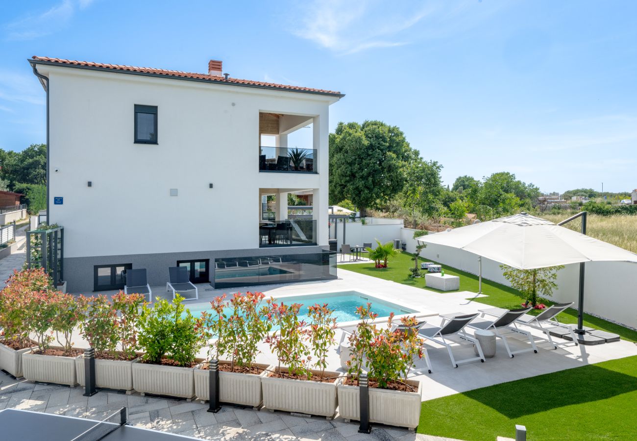 Villa in Štinjan - Villa Antares - Luxuriöse Urlaubsoase