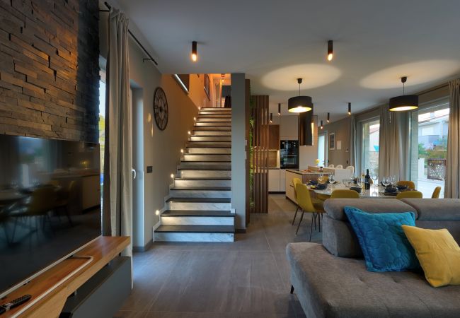 Villa in Marcana - Villa Pieron – Luxus-Spa-Oase Villa in Marcana - Villa Pieron – Luxus-Spa-Oase