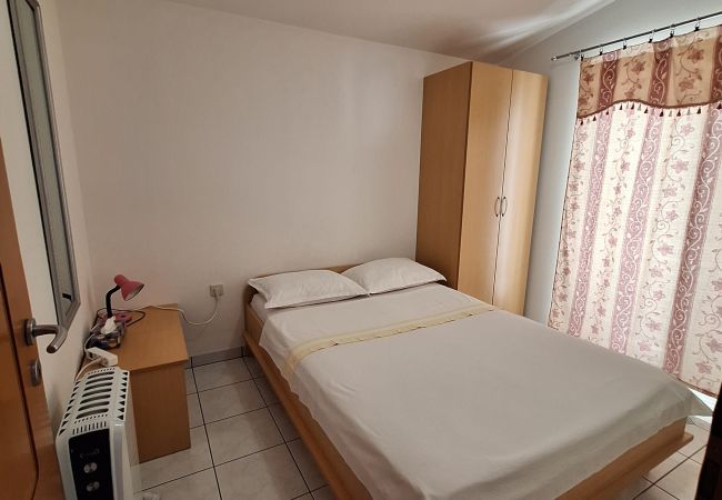 Ferienwohnung in Tribunj - Apartment Mara - Apartment mit zwei Schlafzimmern Ferienwohnung in Tribunj - Apartment Mara - Apartment mit zwei Schlafzimmern