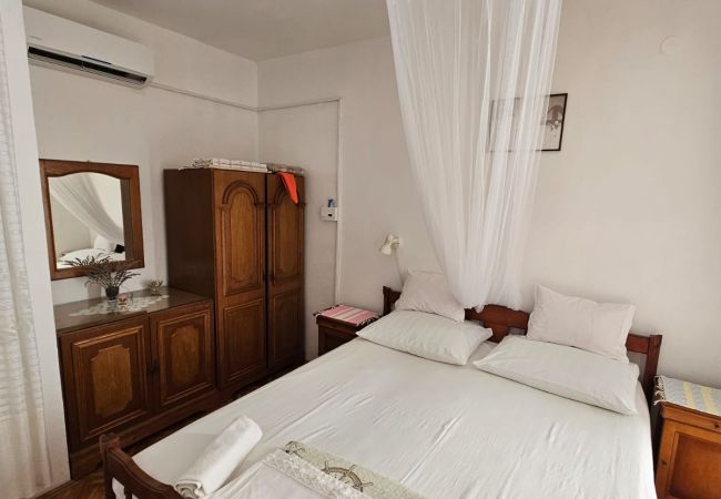 Studio in Tribunj - Apartments Nestor - studio apartment with a sea view 3 Studio in Tribunj - Apartments Nestor - studio apartment with a sea view 3