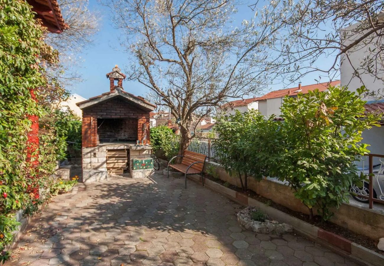 Ferienwohnung in Šibenik-Brodarica - Apartments Maretic Brodarica A1