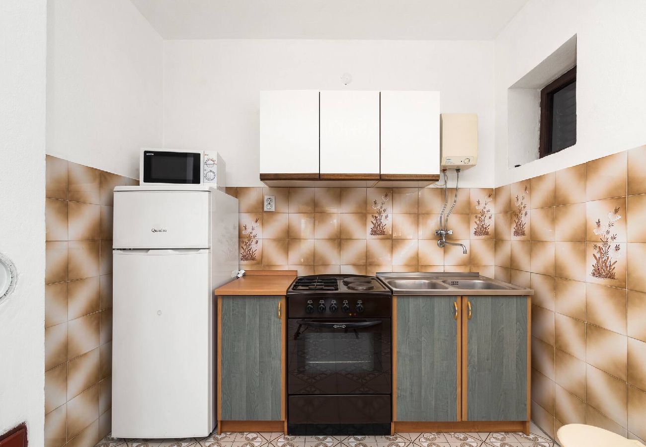 Ferienwohnung in Šibenik-Brodarica -  Apartment mit einem Schlafzimmer Jagoda