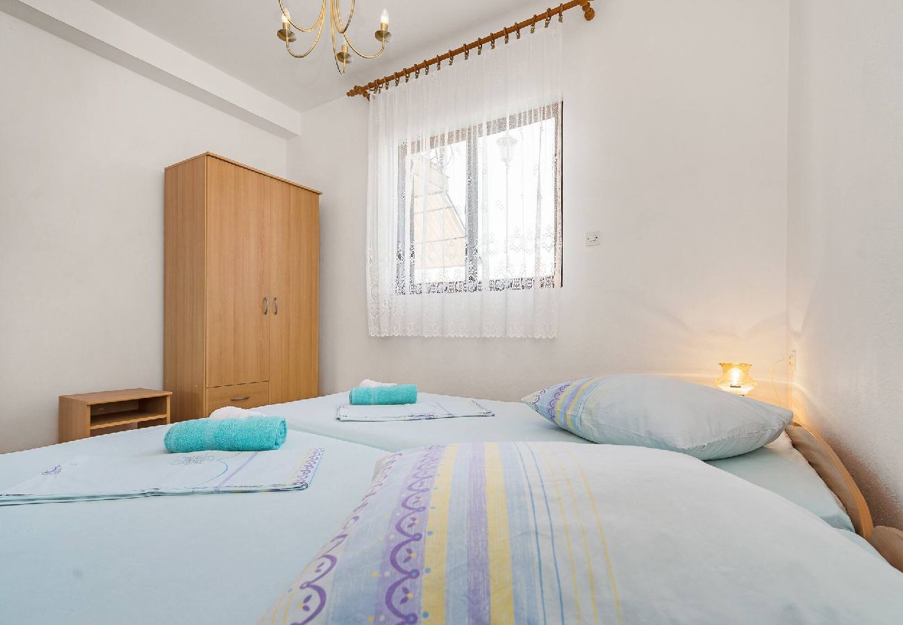 Ferienwohnung in Šibenik-Brodarica -  Apartment mit einem Schlafzimmer Jagoda