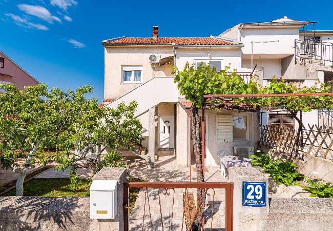 Studio in Šibenik-Brodarica - Studio Apartment Jagoda  Studio in Šibenik-Brodarica - Studio Apartment Jagoda