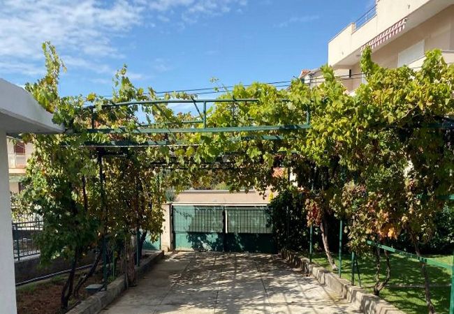 Ferienwohnung in Šibenik-Brodarica - Ferienhaus Roko&Iva - Haus mit drei Schlafzimmern und Meerblick Ferienwohnung in Šibenik-Brodarica - Ferienhaus Roko&Iva - Haus mit drei Schlafzimmern und Meerblick