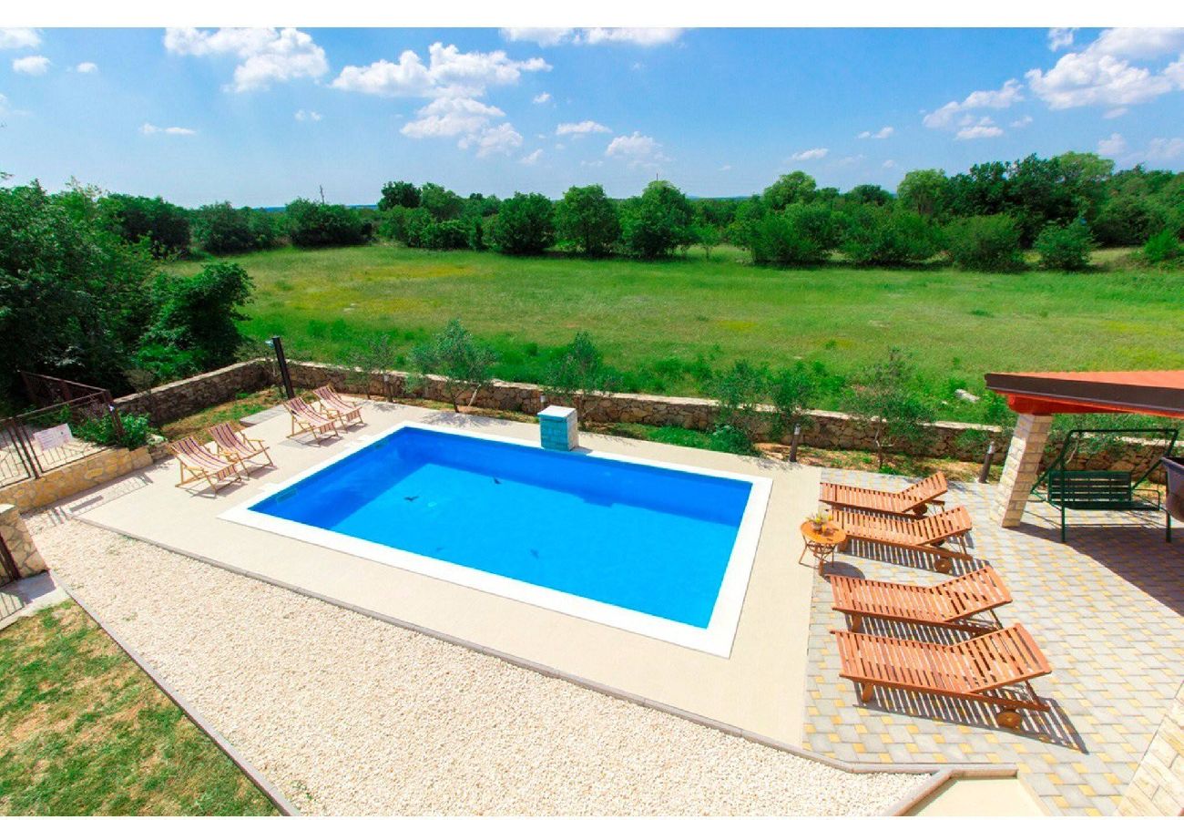 Villa in Brištane - Villa Pletikosa - Haus mit vier Schlafzimmern und Swimmingpool