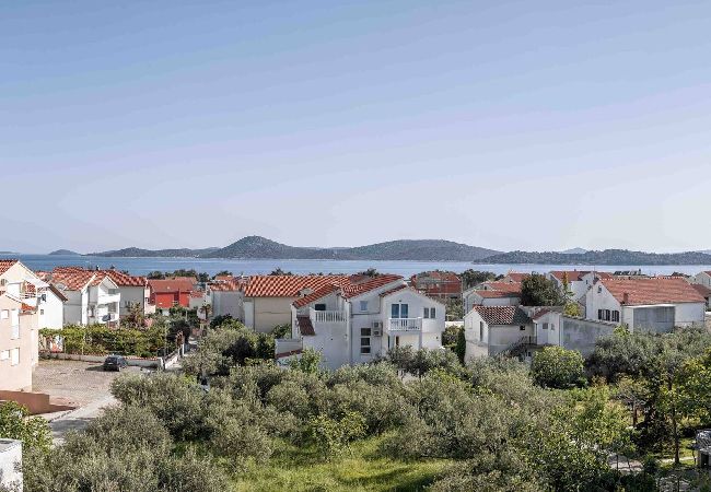 Ferienwohnung in Vodice - Apartments Nikol - Apartment mit einem Schlafzimmer und Meerblick A5 Ferienwohnung in Vodice - Apartments Nikol - Apartment mit einem Schlafzimmer und Meerblick A5