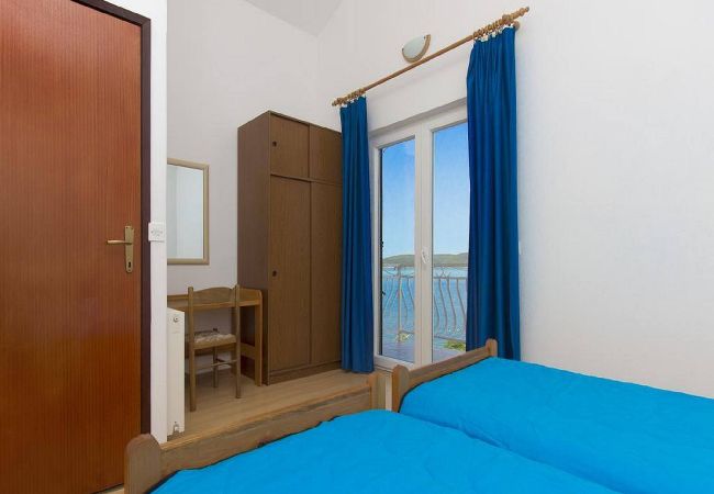 Ferienwohnung in Šibenik-Brodarica - Apartments Pletikosa Gaj - two bedroom apartment with a sea view A4 Ferienwohnung in Šibenik-Brodarica - Apartments Pletikosa Gaj - two bedroom apartment with a sea view A4