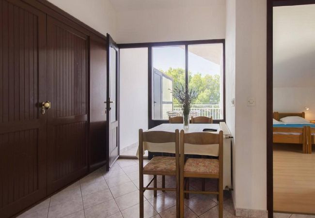 Ferienwohnung in Šibenik-Brodarica - Apartments Pletikosa Gaj - two bedroom apartment with a sea view A4 Ferienwohnung in Šibenik-Brodarica - Apartments Pletikosa Gaj - two bedroom apartment with a sea view A4