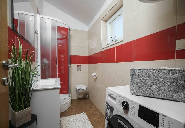 Ferienwohnung in Vodice - Garden Boutique Apartments - Apartment mit einem Schlafzimmer und Balkon (Silber) Ferienwohnung in Vodice - Garden Boutique Apartments - Apartment mit einem Schlafzimmer und Balkon (Silber)