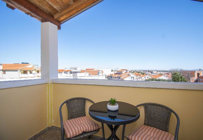 Ferienwohnung in Vodice - Garden Boutique Apartments - Apartment mit zwei Schlafzimmern und Balkon (Diora) Ferienwohnung in Vodice - Garden Boutique Apartments - Apartment mit zwei Schlafzimmern und Balkon (Diora)