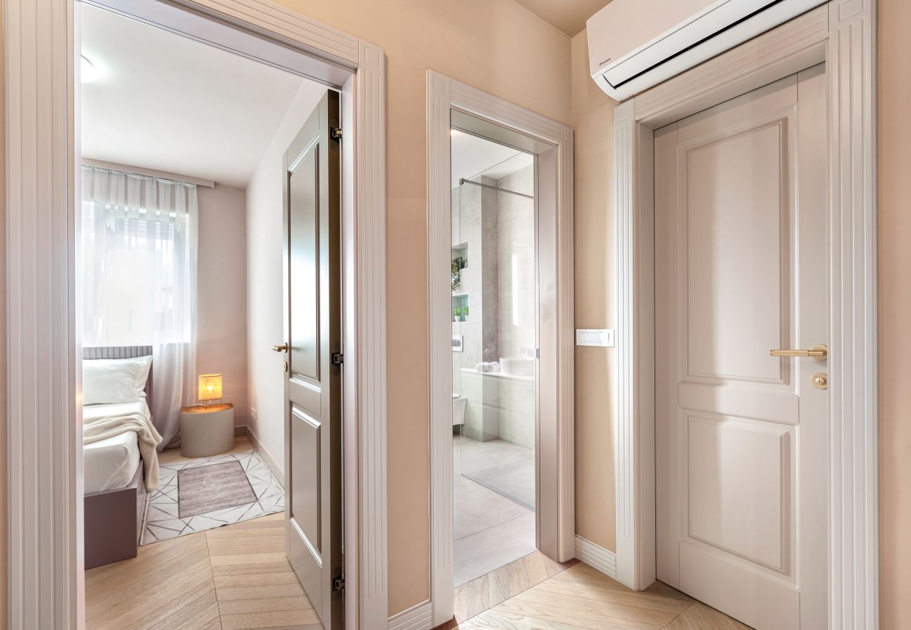Ferienwohnung in Šibenik-Brodarica - Luxusapartment Tisa – Apartment mit drei Schlafzimmern und Meerblick