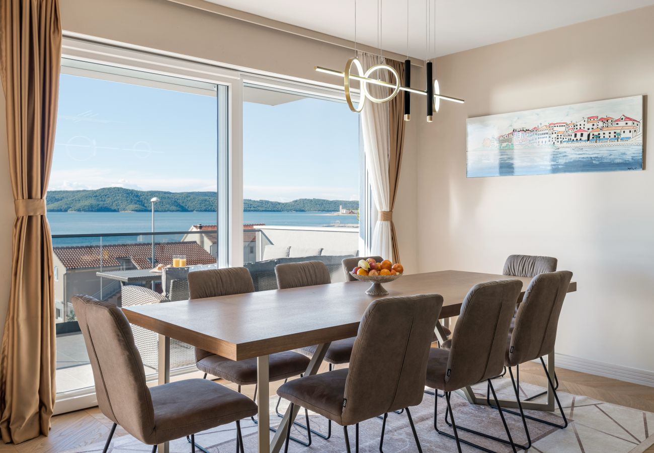 Ferienwohnung in Šibenik-Brodarica - Luxusapartment Tisa – Apartment mit drei Schlafzimmern und Meerblick