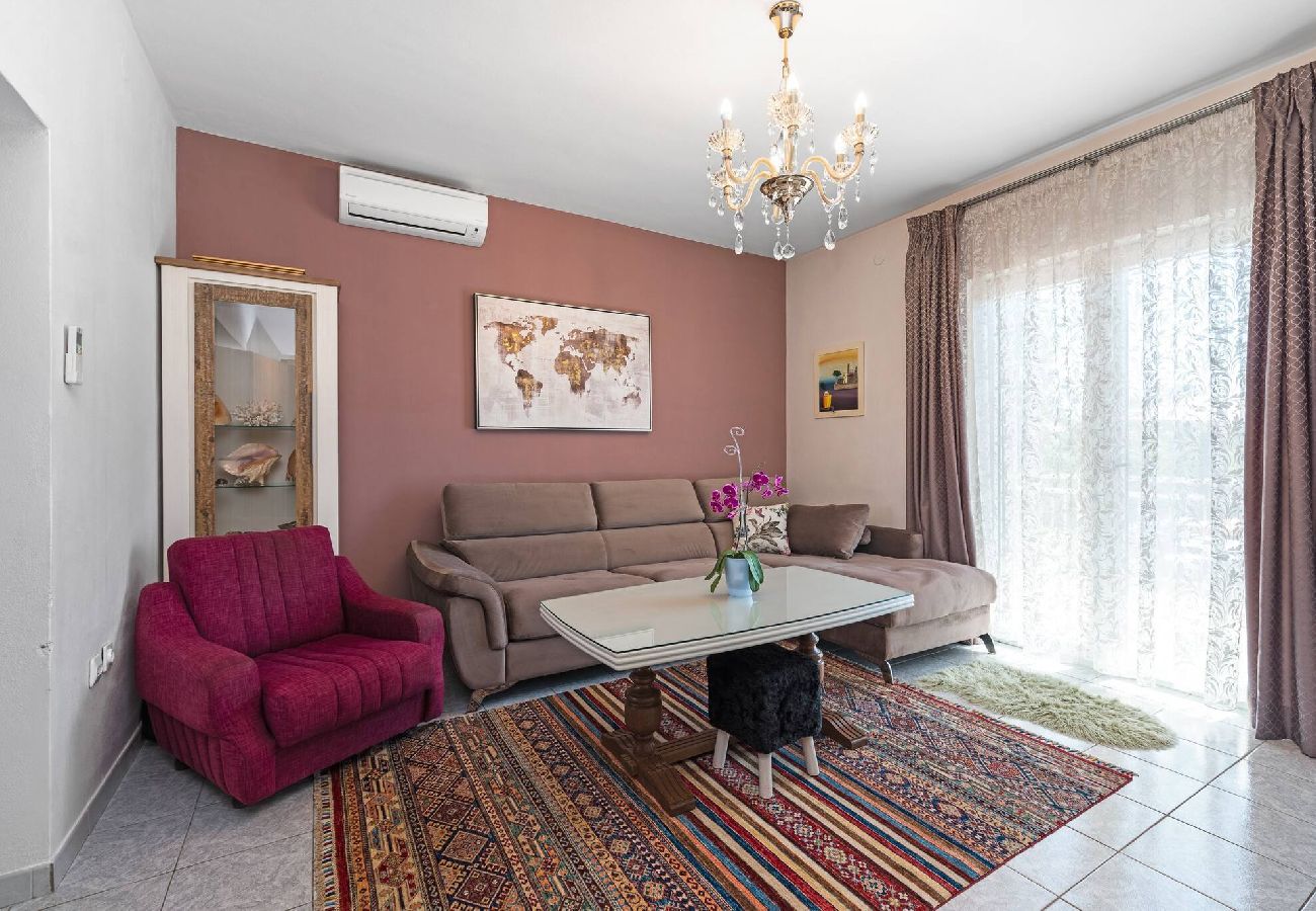 Ferienhaus in Danilo Kraljice - Rural Holiday Home Endi 