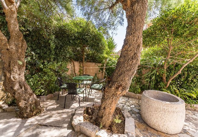 Ferienwohnung in Kukljica - Apartments Kukljica - Apartment mit einem Schlafzimmer und Meerblick Ferienwohnung in Kukljica - Apartments Kukljica - Apartment mit einem Schlafzimmer und Meerblick