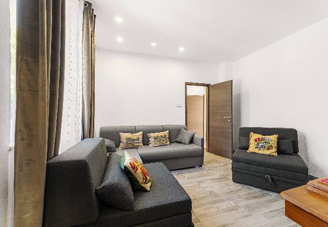 Ferienwohnung in Kukljica - Apartments Kukljica - Apartment mit einem Schlafzimmer und Meerblick Ferienwohnung in Kukljica - Apartments Kukljica - Apartment mit einem Schlafzimmer und Meerblick