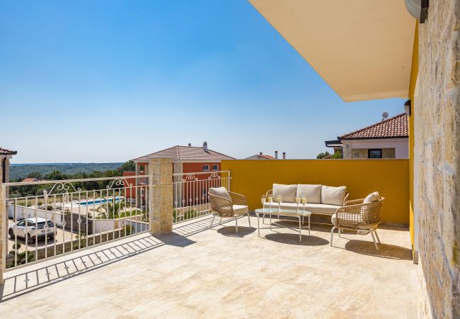 Villa in Krnica - Bezaubernde Villa East mit Pool und Whirlpool Villa in Krnica - Bezaubernde Villa East mit Pool und Whirlpool