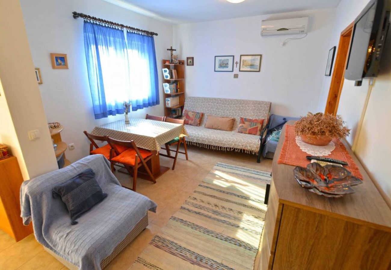 Ferienwohnung in Murter - Apartment Pia Murter