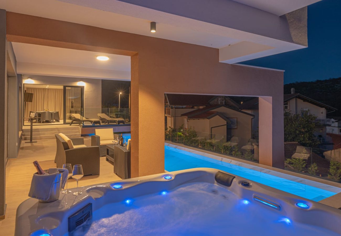 Villa in Zaton - Villa Šimun - Haus mit vier Schlafzimmern, Pool und Whirlpool