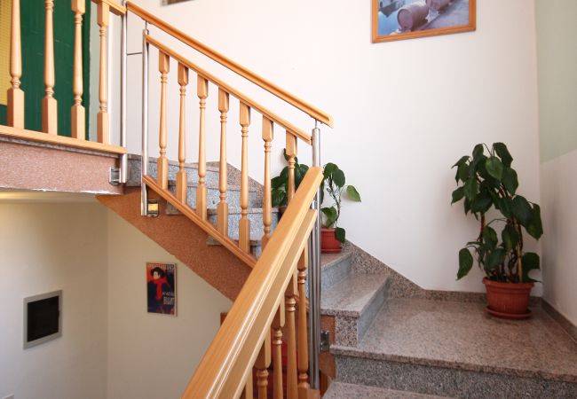 Ferienwohnung in Šibenik-Brodarica - Apartments Vukičević - Apartment mit fünf Schlafzimmern und Meerblick (Daniel) Ferienwohnung in Šibenik-Brodarica - Apartments Vukičević - Apartment mit fünf Schlafzimmern und Meerblick (Daniel)