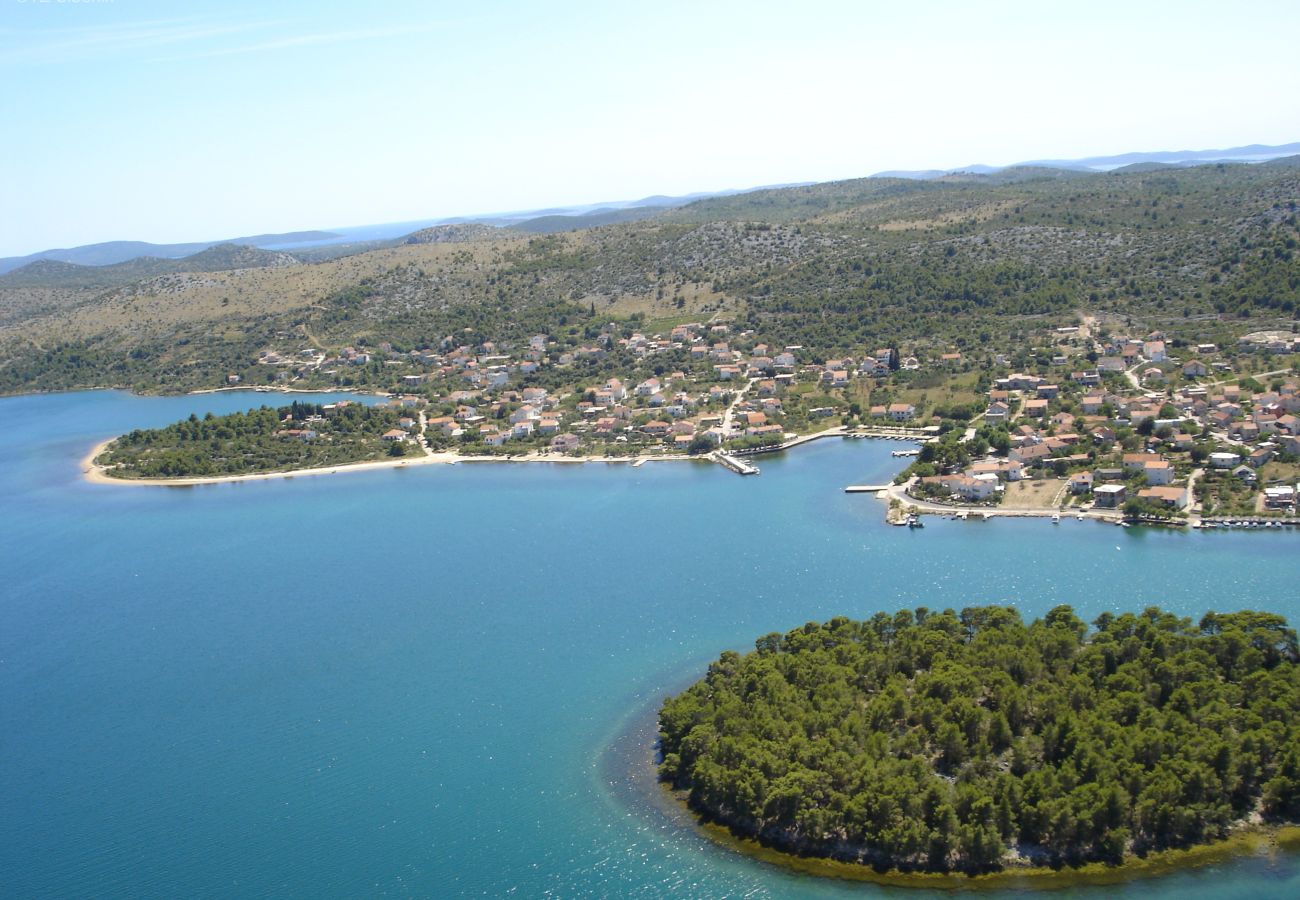 Studio in Raslina - Ferienhaus Lavanda – gemütliches Studio