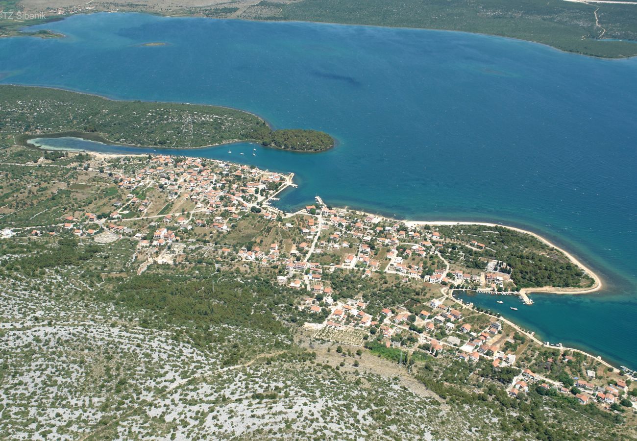 Studio in Raslina - Ferienhaus Lavanda – gemütliches Studio
