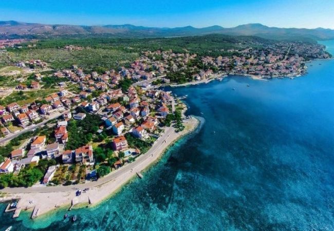 Ferienwohnung in Šibenik-Brodarica - Apartments Tonia - Apartment mit einem Schlafzimmer und Meerblick (Mala A1) Ferienwohnung in Šibenik-Brodarica - Apartments Tonia - Apartment mit einem Schlafzimmer und Meerblick (Mala A1)