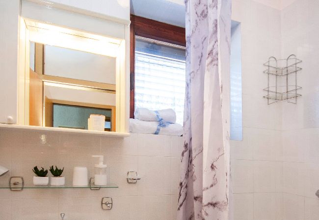 Studio in Primošten - Apartments and Rooms Mikelin - Studio-Apartment mit Meerblick (Marija 2) Studio in Primošten - Apartments and Rooms Mikelin - Studio-Apartment mit Meerblick (Marija 2)