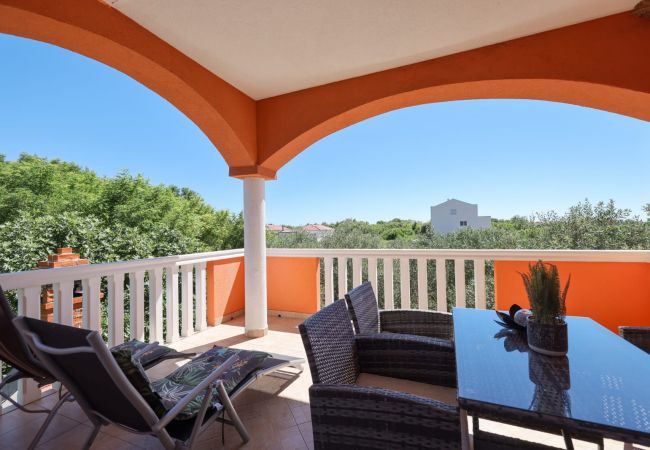 Ferienwohnung in Privlaka - Luxusapartments Sun@Set – Apartment mit zwei Schlafzimmern und Meerblick Ferienwohnung in Privlaka - Luxusapartments Sun@Set – Apartment mit zwei Schlafzimmern und Meerblick