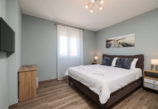 Ferienwohnung in Privlaka - Luxusapartments Sun@Set – Apartment mit zwei Schlafzimmern und Meerblick Ferienwohnung in Privlaka - Luxusapartments Sun@Set – Apartment mit zwei Schlafzimmern und Meerblick