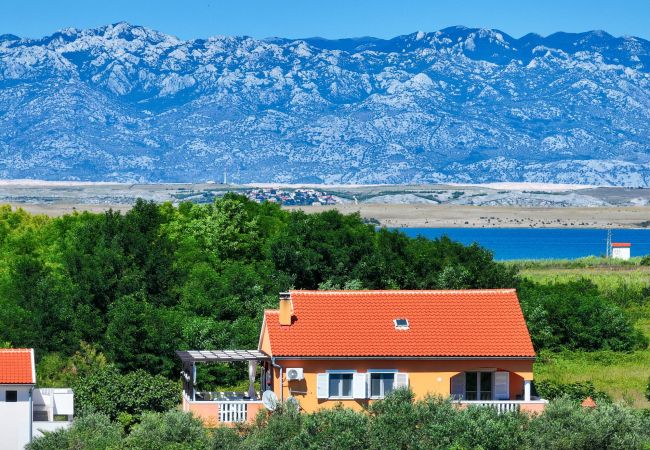 Ferienwohnung in Privlaka - Luxusapartments Sun@Set – Apartment mit zwei Schlafzimmern und Meerblick Ferienwohnung in Privlaka - Luxusapartments Sun@Set – Apartment mit zwei Schlafzimmern und Meerblick