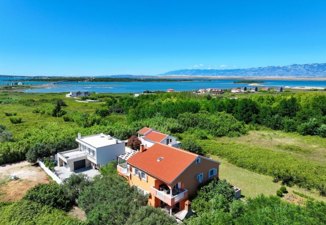 Ferienwohnung in Privlaka - Luxusapartments Sun@Set – Apartment mit zwei Schlafzimmern und Meerblick Ferienwohnung in Privlaka - Luxusapartments Sun@Set – Apartment mit zwei Schlafzimmern und Meerblick