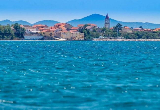 Ferienwohnung in Privlaka - Villa Bianca - Apartment mit zwei Schlafzimmern und privatem Pool Ferienwohnung in Privlaka - Villa Bianca - Apartment mit zwei Schlafzimmern und privatem Pool