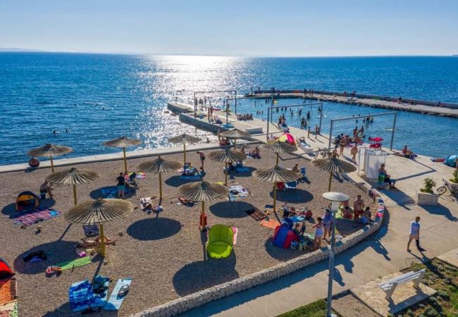 Ferienwohnung in Privlaka - Villa Bianca - Apartment mit zwei Schlafzimmern und privatem Pool Ferienwohnung in Privlaka - Villa Bianca - Apartment mit zwei Schlafzimmern und privatem Pool