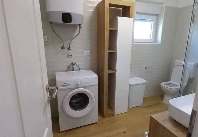 Ferienwohnung in Privlaka - Villa Bianca - Apartment mit zwei Schlafzimmern und privatem Pool Ferienwohnung in Privlaka - Villa Bianca - Apartment mit zwei Schlafzimmern und privatem Pool