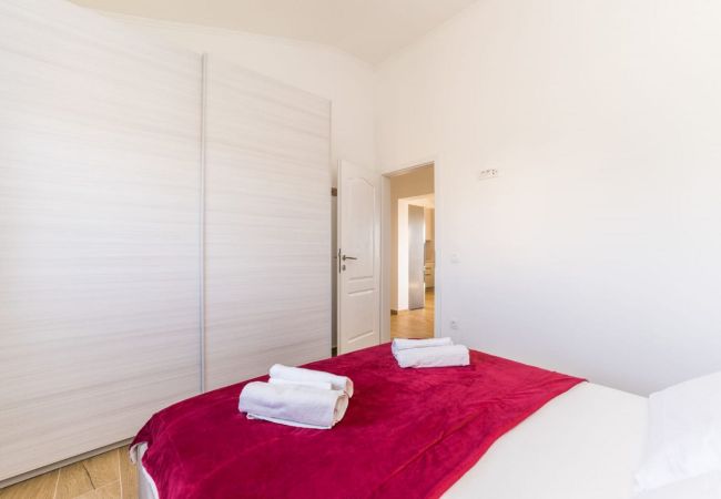Ferienwohnung in Privlaka - Villa Bianca - Apartment mit zwei Schlafzimmern und privatem Pool Ferienwohnung in Privlaka - Villa Bianca - Apartment mit zwei Schlafzimmern und privatem Pool