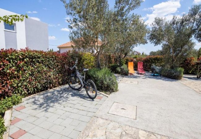 Ferienwohnung in Pašman - Apartments Torina Pašman - Apartment mit einem Schlafzimmer und Balkon A3 Ferienwohnung in Pašman - Apartments Torina Pašman - Apartment mit einem Schlafzimmer und Balkon A3