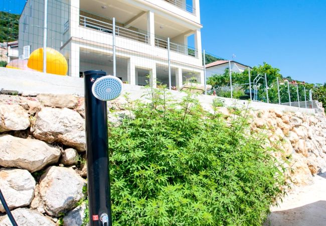 Ferienwohnung in Supetarska Draga - Sunset Apartment mit herrlichem Meerblick Ferienwohnung in Supetarska Draga - Sunset Apartment mit herrlichem Meerblick