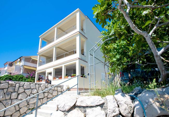 Ferienwohnung in Supetarska Draga - Sunset Apartment mit herrlichem Meerblick Ferienwohnung in Supetarska Draga - Sunset Apartment mit herrlichem Meerblick