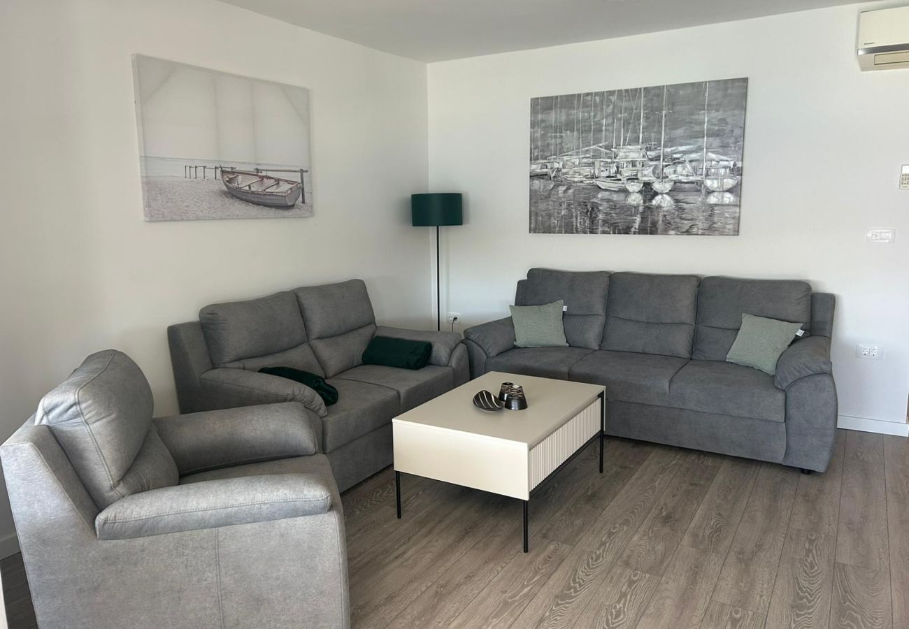 Ferienwohnung in Supetarska Draga - Sunset Apartment mit herrlichem Meerblick