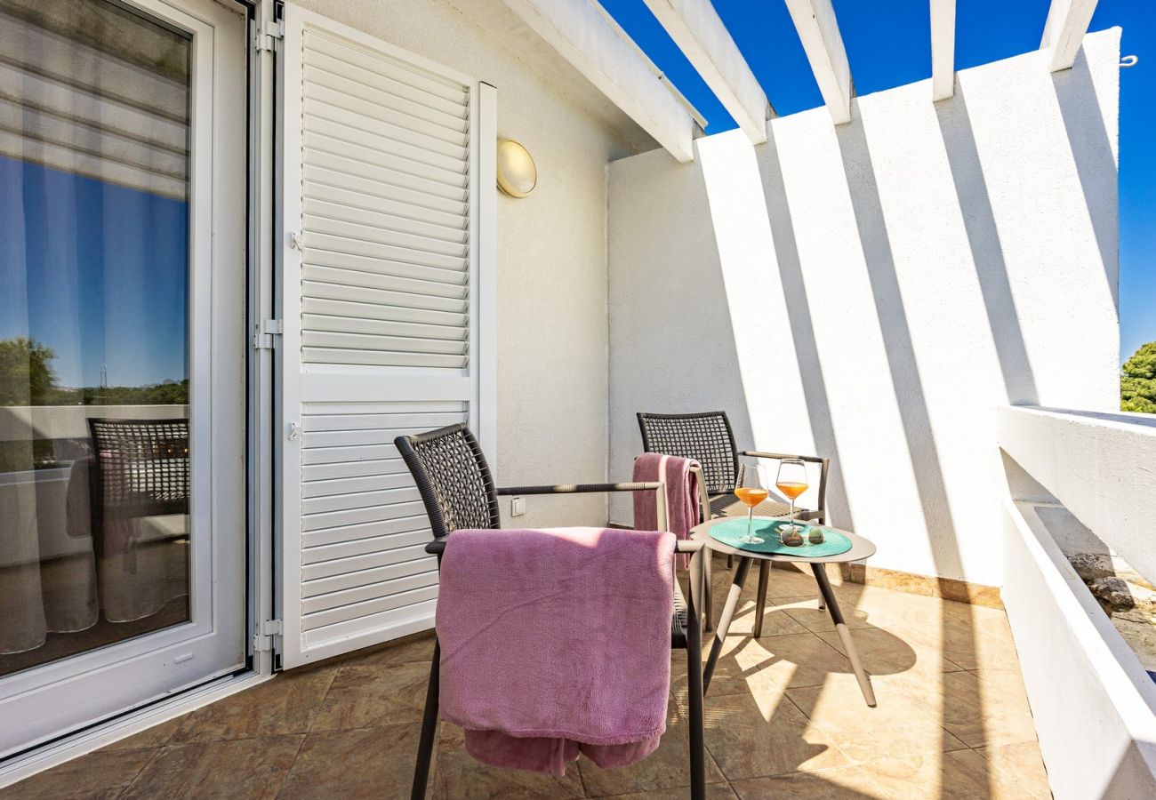 Ferienwohnung in Šibenik - Resort-Apartment A2 (3+2)