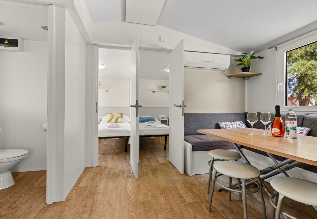 Wohnmobil in Šibenik - Resort-Mobilheim – drei Schlafzimmer