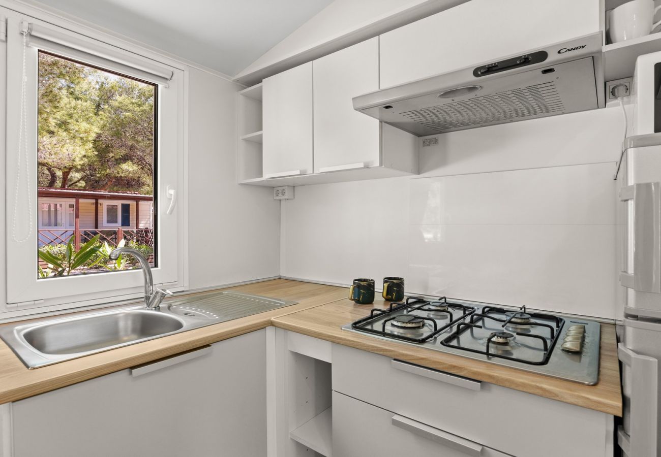 Wohnmobil in Šibenik - Resort-Mobilheim – drei Schlafzimmer